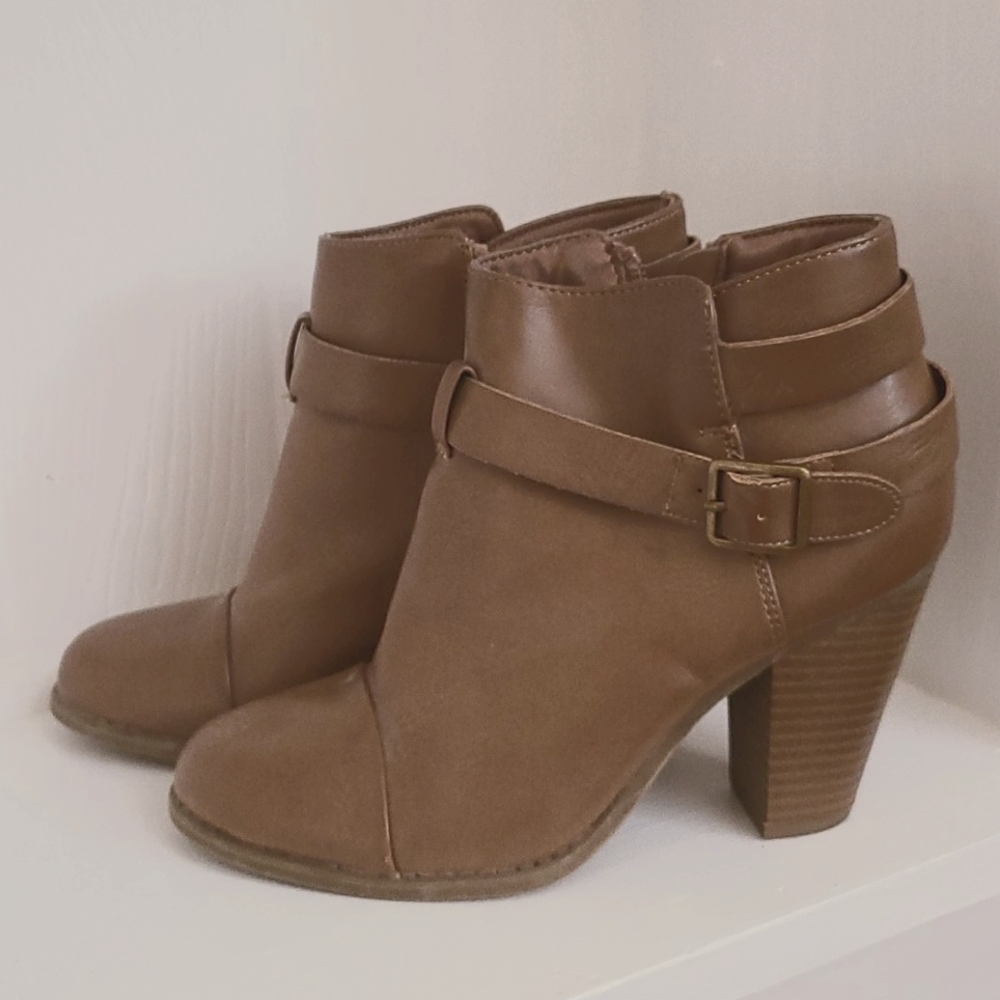 Lauren Conrad ankle booties